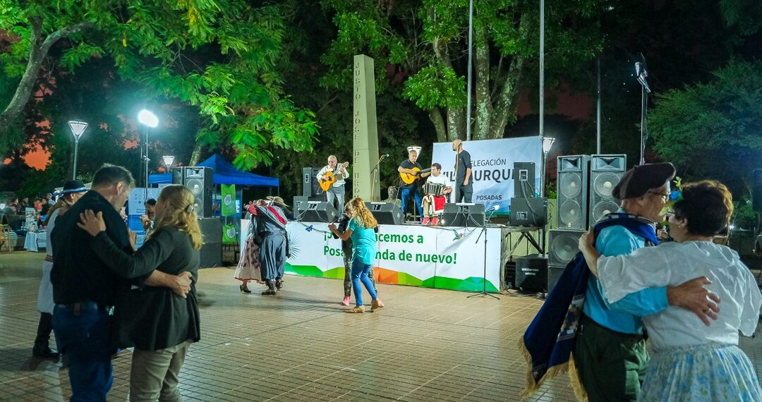 Con artistas y emprendedores locales, ofrecerán una velada navideña en la Plaza Villa Urquiza