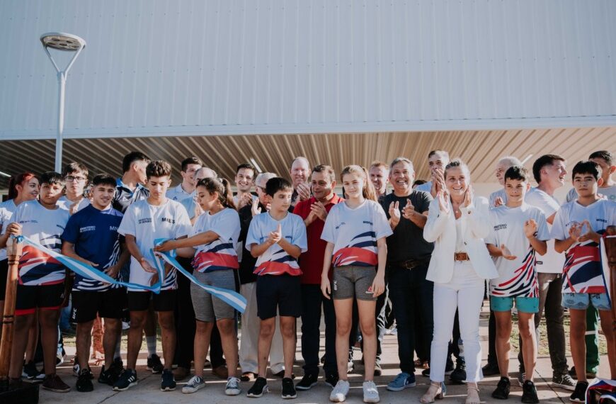 Herrera inauguró el nuevo centro de deportes de combate en el Cepard