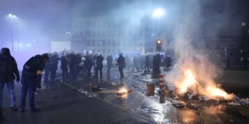 Más de 200 detenidos en Francia tras incidentes por la derrota en la final del Mundial