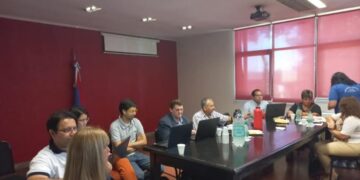 Docentes acordaron aumento salarial para enero