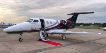 Más inversiones en Misiones: primera aerolínea y nuevo Savoy
