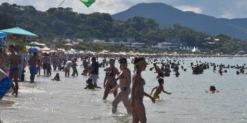 Florianópolis: aguas contaminadas causa epidemia de diarrea