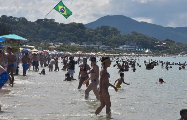 Florianópolis: aguas contaminadas causa epidemia de diarrea