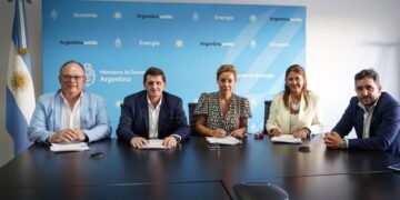 Misiones firmó el primer convenio con Nación para avanzar en la compensación recíproca de deudas energéticas
