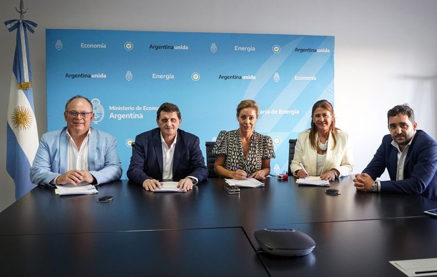 Misiones firmó el primer convenio con Nación para avanzar en la compensación recíproca de deudas energéticas