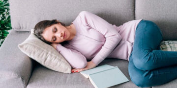 Siestas cortas o largas: ¿cuánto recomiendan dormir los científicos?