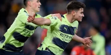 A Julián Álvarez le dieron la titularidad en Manchester City y no falló: metió un gol en la primera que tuvo