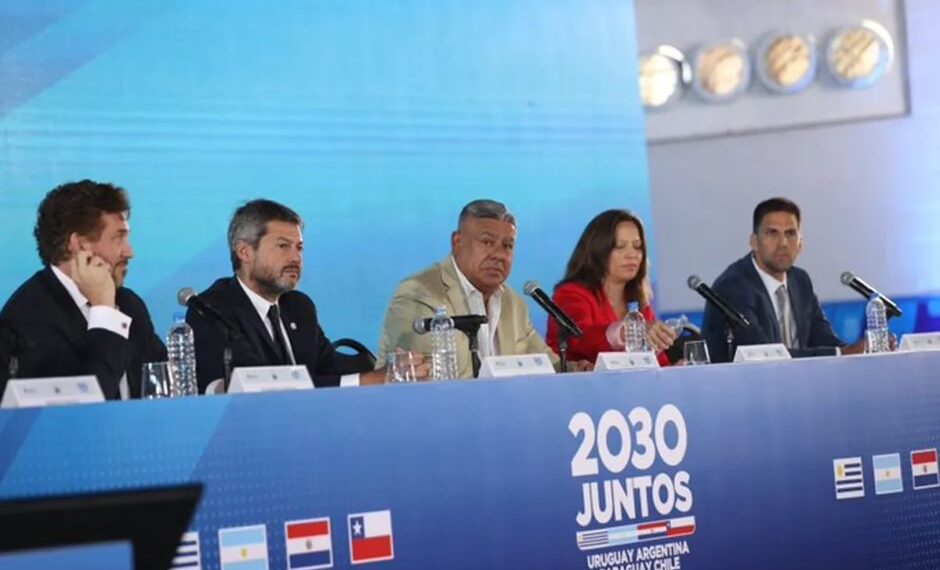 Argentina, Uruguay, Paraguay y Chile postularon su candidatura como sede del Mundial de Fútbol 2030