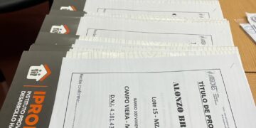 Programan nueva entrega de títulos de propiedad en Cerro Azul