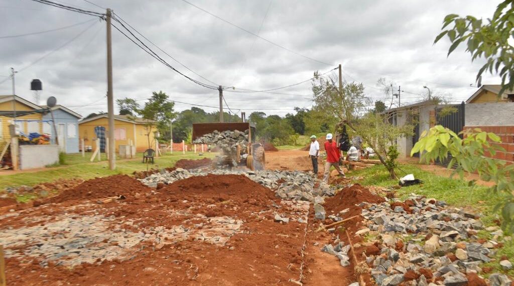 El Iprodha ejecuta obras de empedrado y cordón cuneta en más de 40 municipios