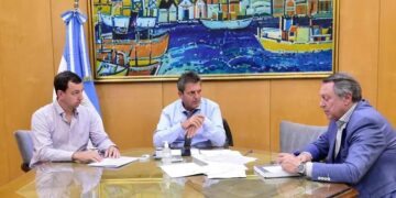 El Gobierno pidió a la Justicia investigar el apagón y habló de “intencionalidad” en el incendio