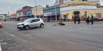 Un motociclista falleció en un choque sobre la avenida Uruguay