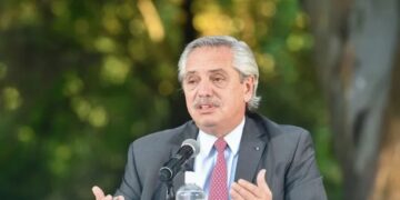 La salud de Alberto Fernández: trabajo remoto y analgésicos desde Olivos