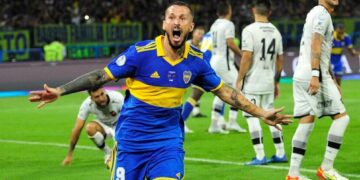 Boca goleó a Patronato con un triplete de Benedetto y se quedó con la Supercopa