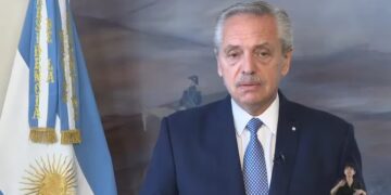 Alberto Fernández tiene una hernia de disco lumbar y se le realizará un bloqueo radicular
