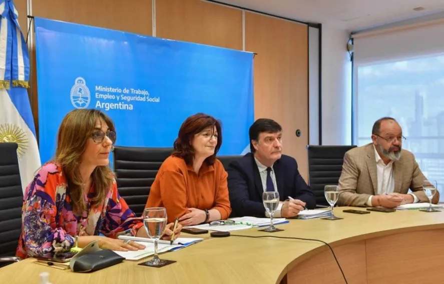 Nación convocó a un nuevo encuentro del Consejo del Salario Mínimo