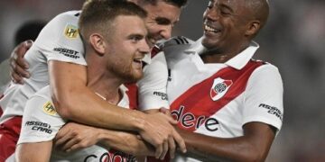 River Plate se acercó al líder San Lorenzo, Boca perdió: así está la tabla de la Liga Profesional