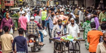 India superó a China y se convirtió en el país más poblado del mundo