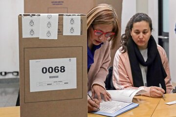Inició el proceso de notificación a las Autoridades de Mesa paras las elecciones generales del 7 de mayo