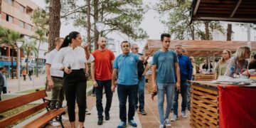 El Gobernador inauguró en Oberá y Cerro Azul infraestructura destinada al deporte de alto rendimiento y recorrió obras viales