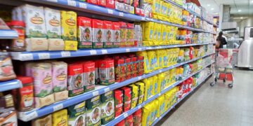 La leche y la yerba, al tope de los productos que más aumentaron