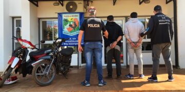 Detectaron la venta de motos robadas en un grupo de WhatsApp y detuvieron a los implicados