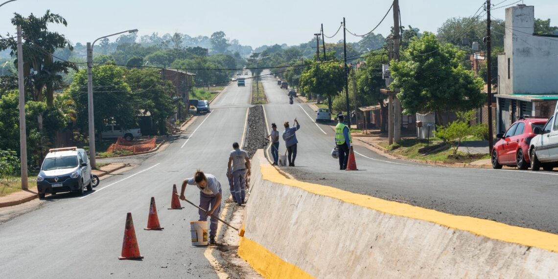 Puesta en valor de la Av. Andresito, mejoran la conectividad en la zona Oeste