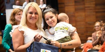 Desarrollo Social y Salud Pública presentaron el Plan 1.000 Días con la entrega de kits de lactancia