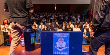 Un puente virtual entre Posadas y la Antártida