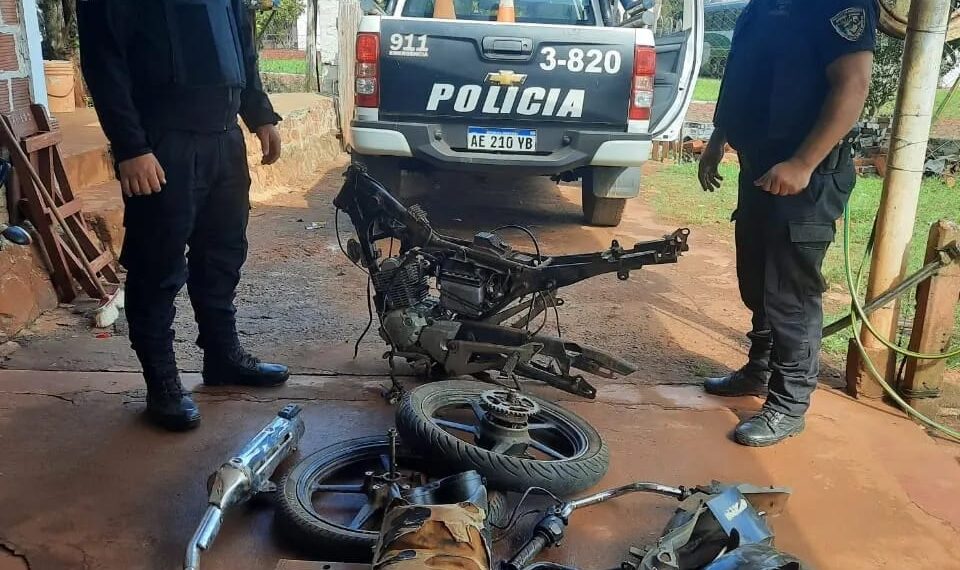 La Policía detuvo a cinco personas y recuperó bienes robados