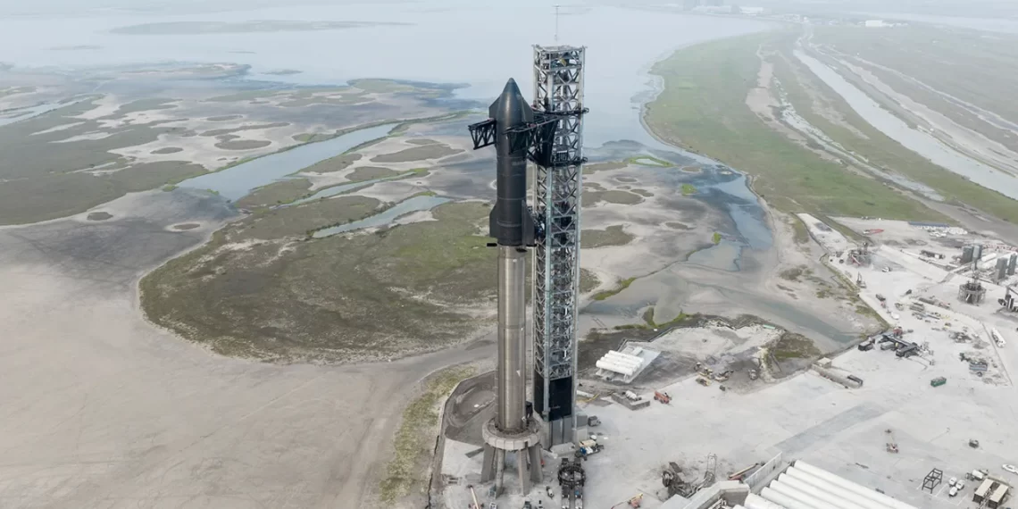 SpaceX de Elon Musk lanza a Starship, el supercohete que viajará a la Luna y a Marte
