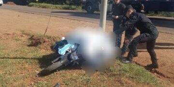Motociclista murió tras despistar sobre la ruta 12 en Gobernador Roca