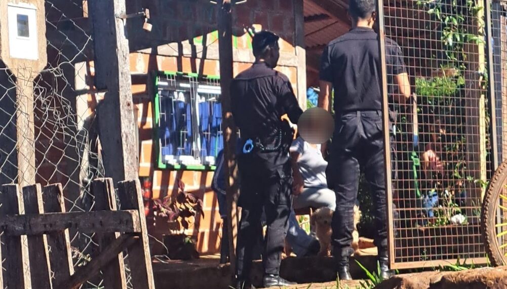 Intenso operativo policial en Cerro Azul y alrededores para recapturar a prófugo de la Justicia
