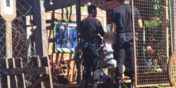 Intenso operativo policial en Cerro Azul y alrededores para recapturar a prófugo de la Justicia