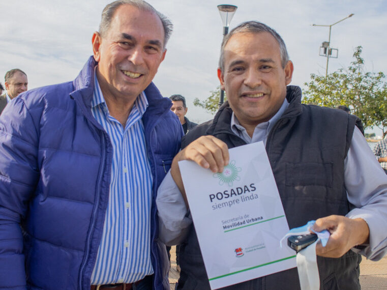 Entregaron los primeros vehículos del Programa “Ahora Taxi”