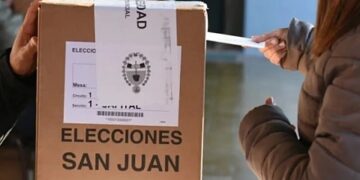 La Corte ordenó suspender las elecciones en Tucumán y San Juan