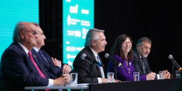 Anuncian la ampliación de $50 mil millones para la línea de créditos CreAr para Pymes