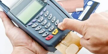 Massa anunció que los nuevos límites de las tarjetas de crédito aumentarán 30% la capacidad de compra