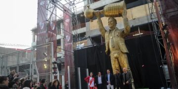 Tras la polémica, limarán parte de la estatua que River le hizo a Marcelo Gallardo