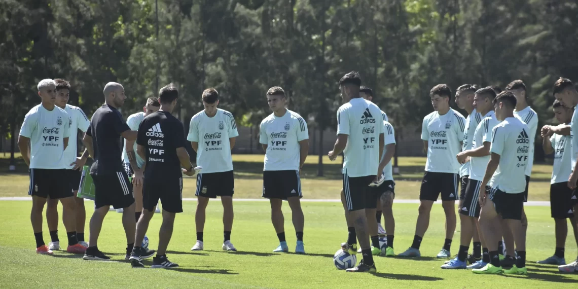 La Selección Argentina Sub-20 arrancó con los entrenamientos de cara al Mundial