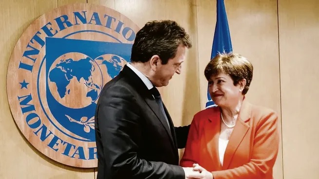 Argentina paga al FMI el vencimiento de u$s2.700 millones