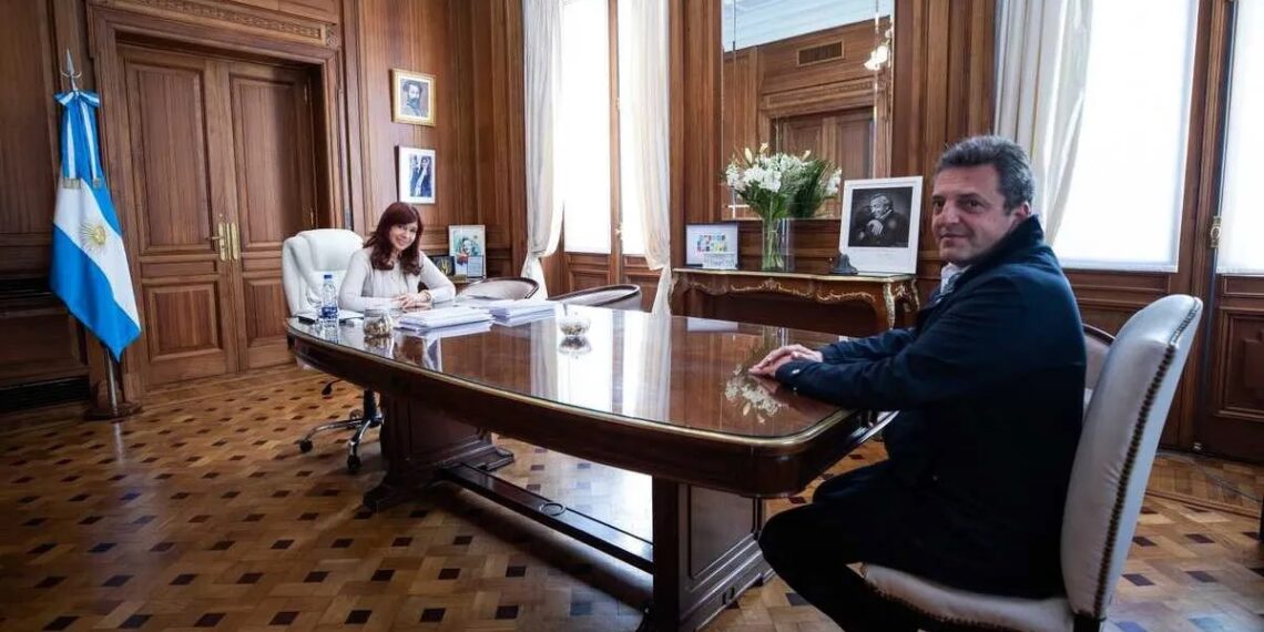 Cierre de listas: Cristina Kirchner se reunió en el Senado con Sergio Massa y Wado de Pedro