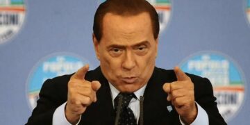 Murió Silvio Berlusconi, el ex primer ministro de Italia que sobrevivió a escándalos sexuales y de corrupción