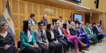La Renovación presentó los candidatos a diputados y senadores