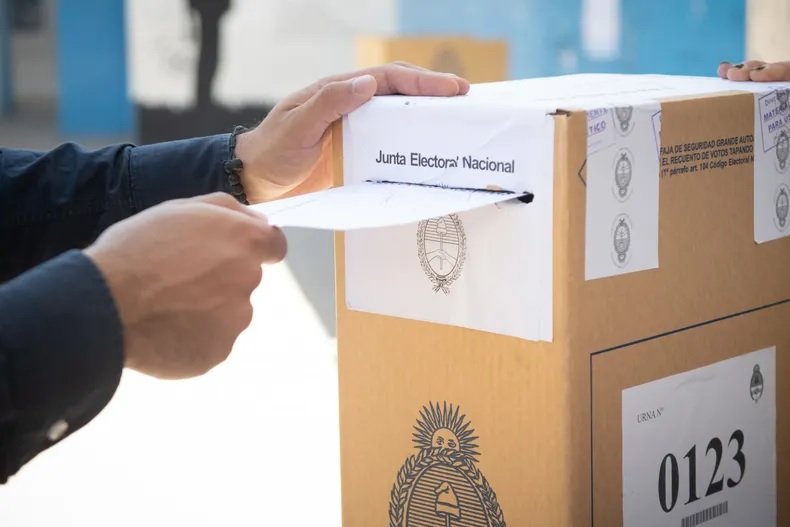 Cómo continúa el calendario electoral tras la confirmación de las fórmulas presidenciales