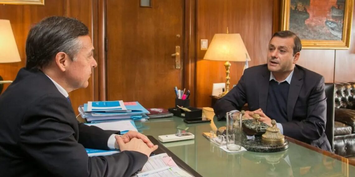 Herrera Ahuad y ministro Giuliano analizaron las obras del Plan de Modernización del Transporte en la provincia