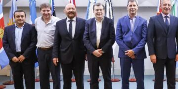 Gobernadores pidieron que haya lista de unidad y que la fórmula la integre un dirigente del interior