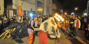 La Murga de la Estación reedita la fiesta de San Juan