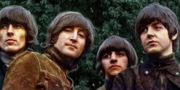 John Lennon vuelve por inteligencia artificial para un último tema de Los Beatles