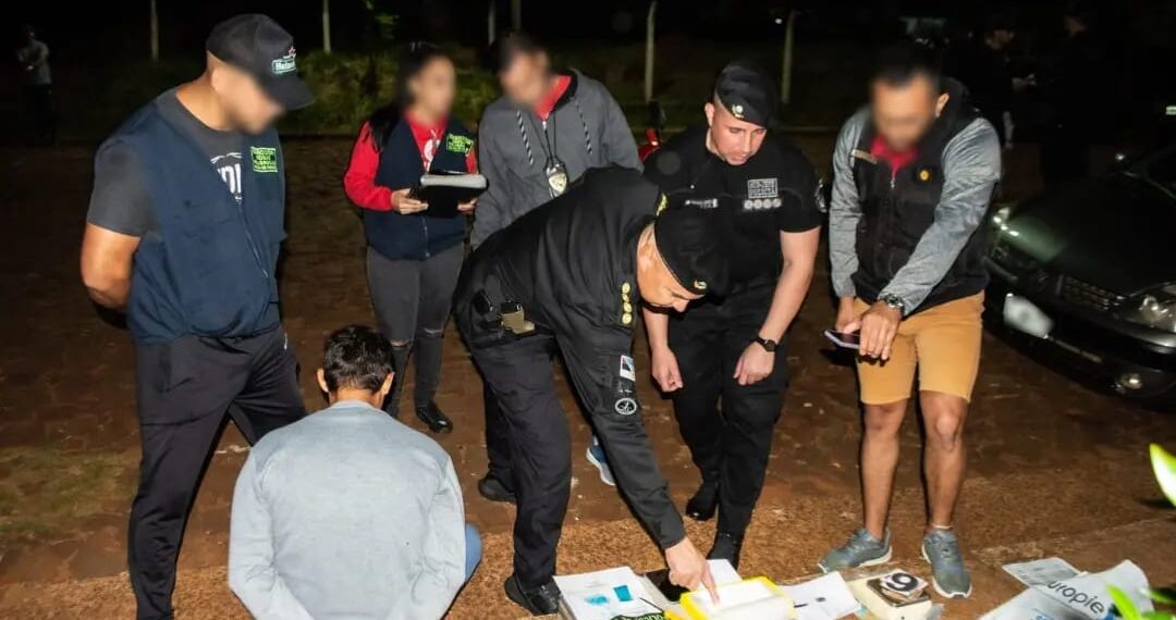 Policías antinarcóticos frustraron una operación de venta de cocaína en Posadas